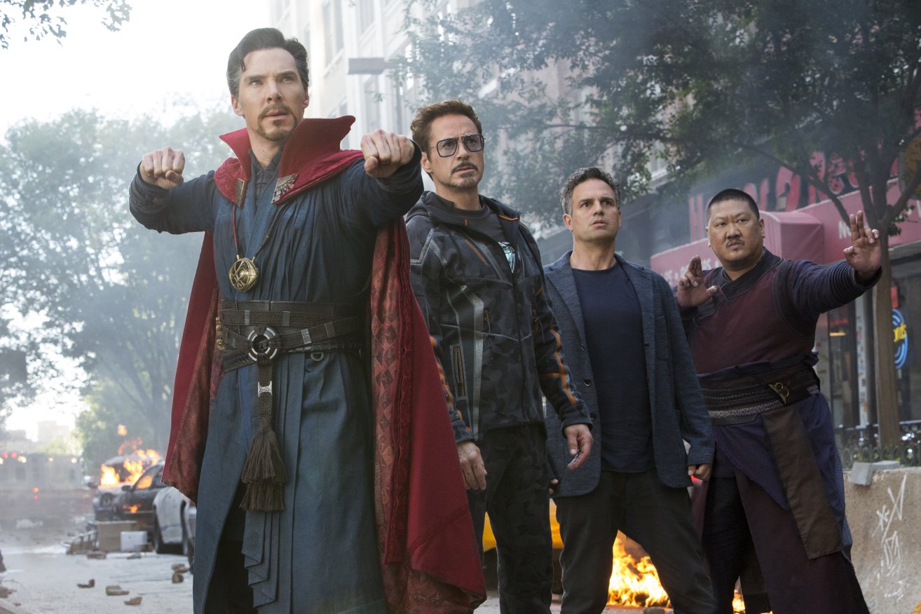 Avengers : Infinity War, avec Dr Strange (Benedic Cumberbatch), Iron Man (Tony Stark), Hulk (Mark Ruffalo)
